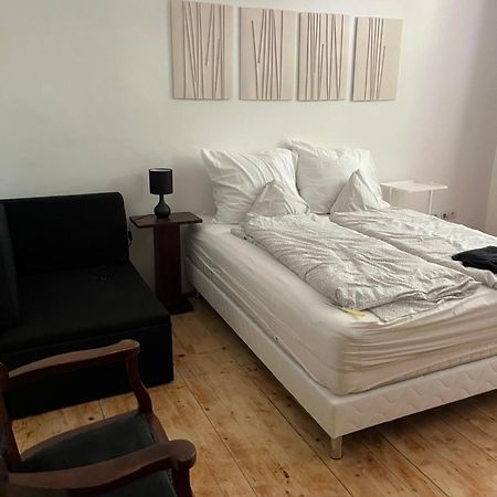 Utcara Nyilo Apartman Vác Eksteriør billede